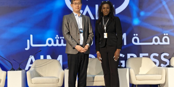 المؤسس المشارك لشركة تيكفيا ستيف غاو يحضر مؤتمر آيم 2025 ويدعو إلى استراتيجية جديدة للاحتياطيات المشفرة في الشرق الأوسط