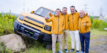 سائحون عالميون يواجهون 8 تضاريس مختلفة — iCAUR تثبت قدرتها الكلية على كل التضاريس